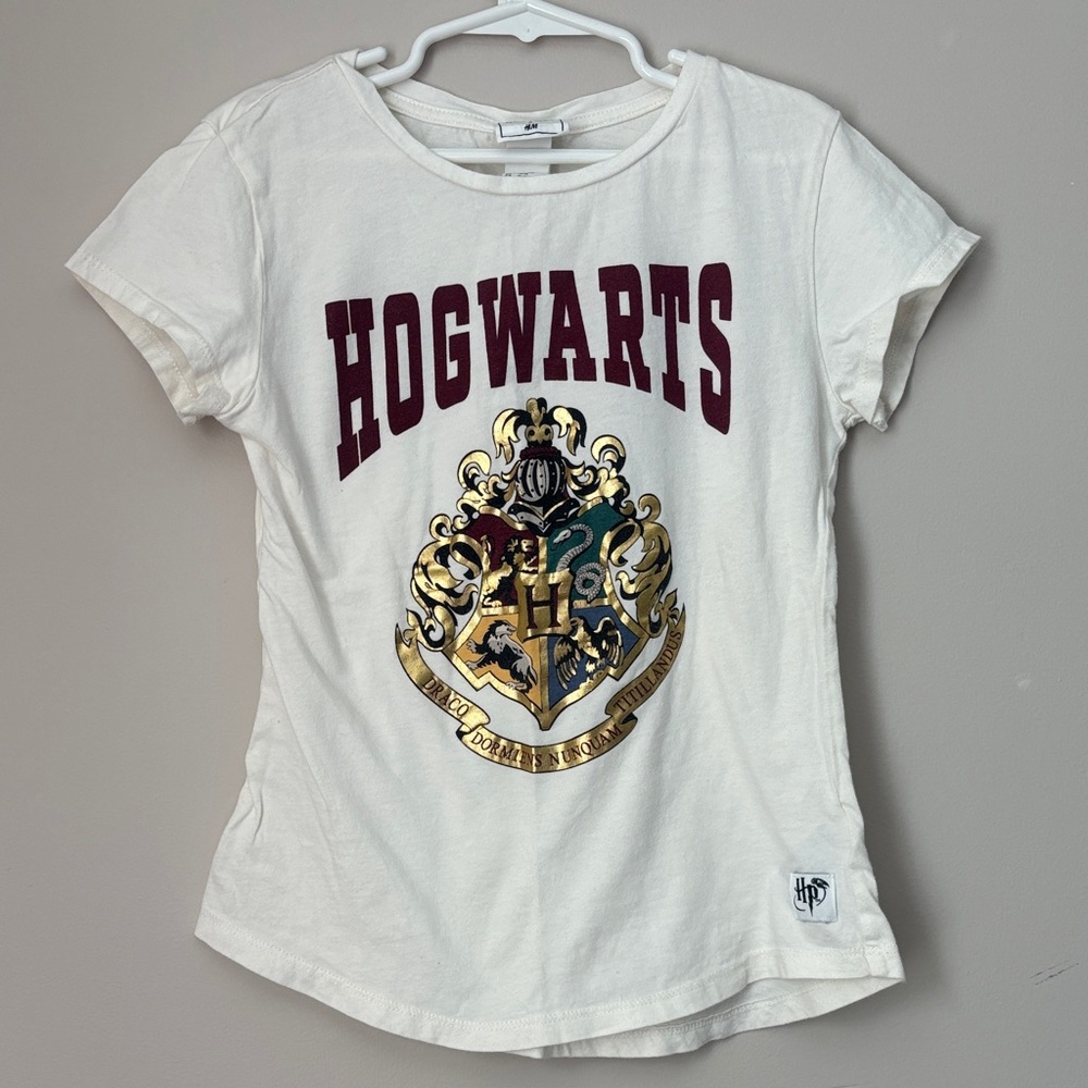 H&M Hogwarts Gold Crest White T-Shirt